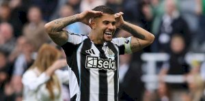 Arsenal Buru Guimaraes, Negosiasi dengan Newcastle Masih Alot