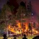 Pembagian Dana Desa Ricuh, Massa Bakar 11 Kantor Pemerintah di Puncak Papua