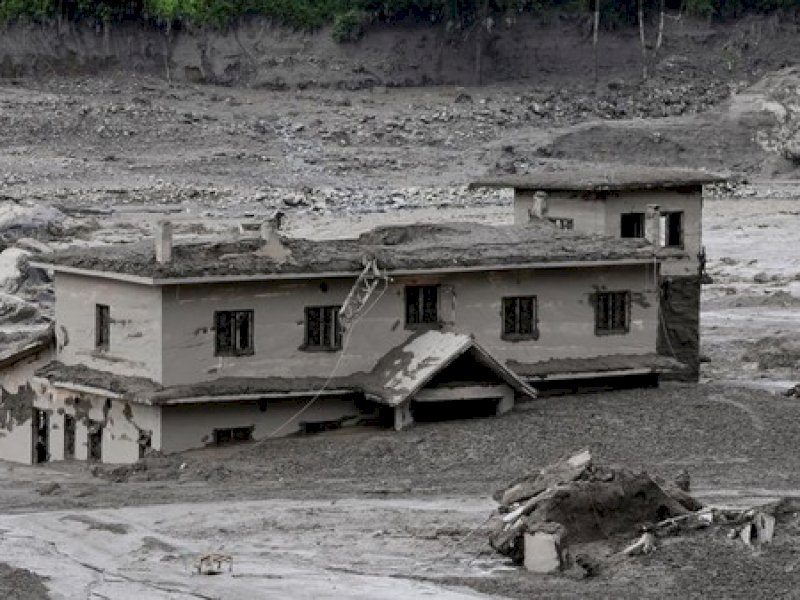 Banjir Bandang Nepal: 3.048 Orang Belum Ditemukan 