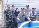 Terdampak Kekeringan, Polres Wajo Salurkan 12.000 Liter Air Bersih untuk Warga Maddukkelleng