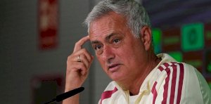 Messi Pensiun dari Timnas, Mourinho Kehilangan Kata-kata