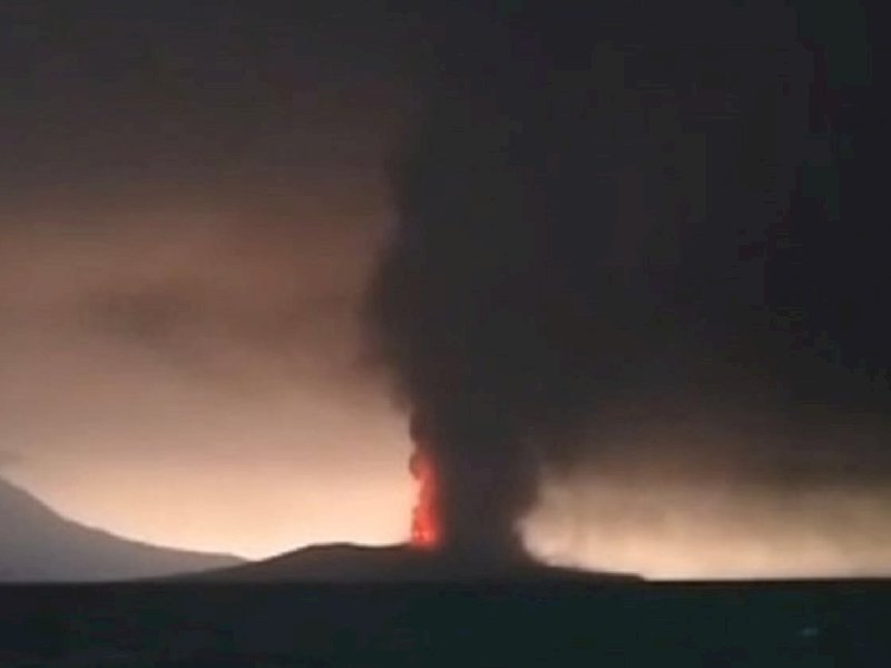 Sebaran Abu Vulkanik Anak Krakatau Kepung Jakarta, 4 Bandara Lumpuh 