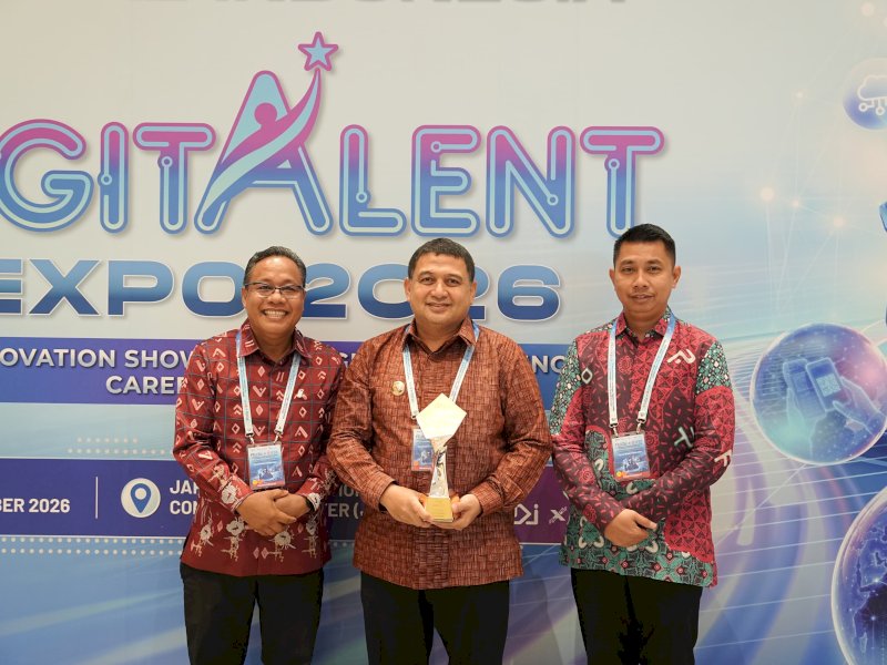 Makassar dan 8 Daerah di RI Raih Penghargaan Kota Terbaik TP2DD 2026
