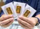 Harga Emas Turun Tipis, Kini Jadi Rp2.550.000/Gram
