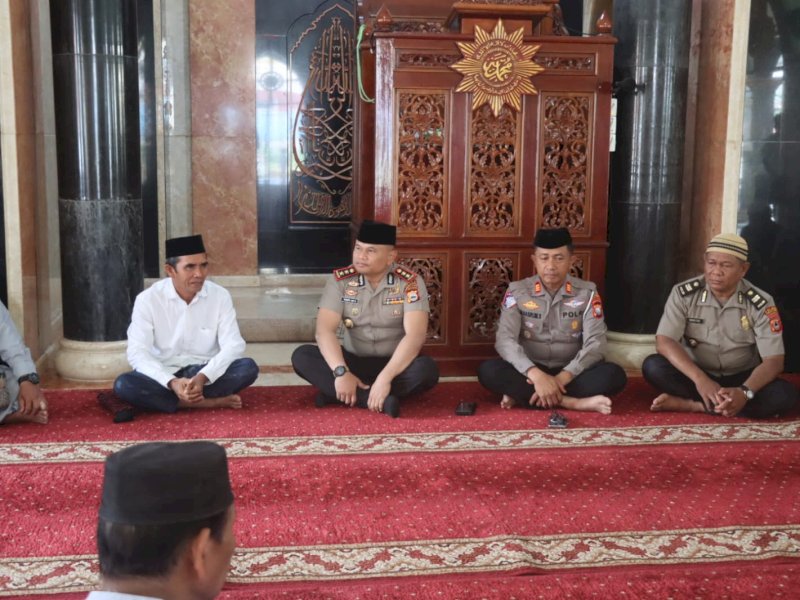Kapolres Torut Sosialisasikan Layanan Darurat 110 di Masjid Nurul Taqwa Bolu