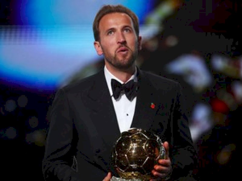 Sisihkan Haaland-Mbappe, Harry Kane Raih Trofi Ballon d'Or 2026