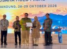 Dukung Eksplorasi Migas, Bupati Wajo Andi Rosman Raih Penghargaan dari SKK Migas 