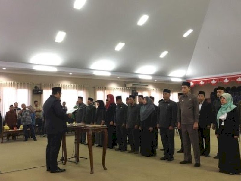 Lantik 23 PNS, Bupati Maros: Penempatan Berdasarkan Kompetensi Pegawai
