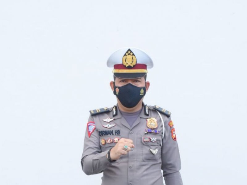 Kanit Regident Samsat Bulukumba Iptu Sudirman.