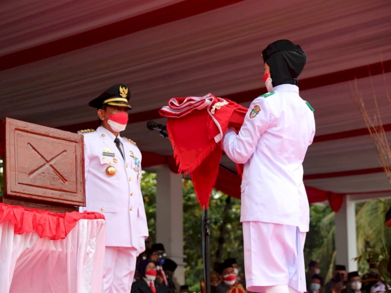Amran Mahmud saat menjadi Irup HUT Kemerdekaan RI.