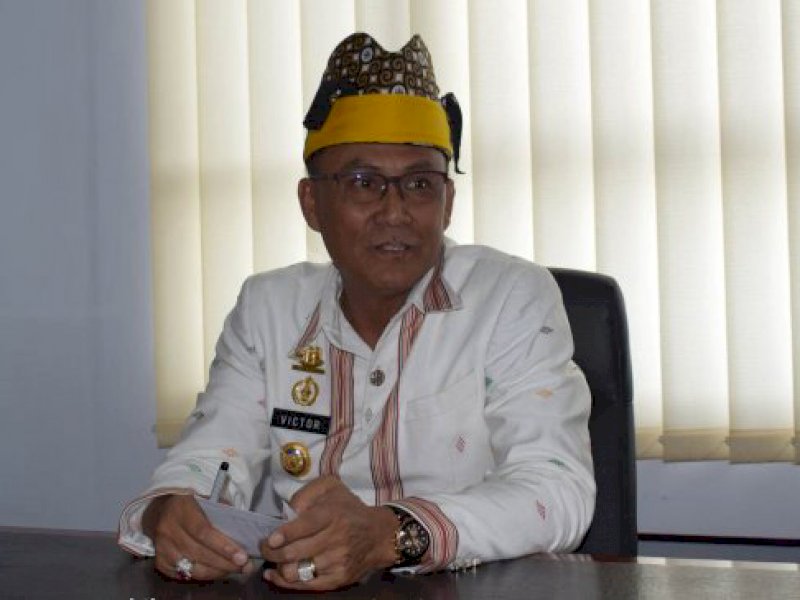 (Berita Foto): Malunya Victor! Koar-koar Rospita Boleh Kampanye, Sudah Baca Aturan Tidak?