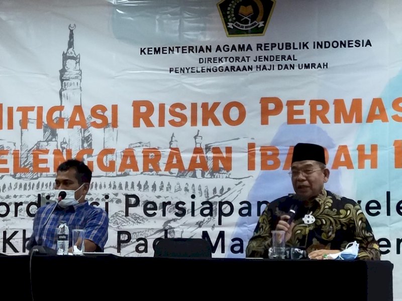 Plt Dirjen PHU Khoirizi H Dasir dalam rapat pematangan rumusan mitigasi risiko penyelenggaraan haji khusus di masa pandemi. 