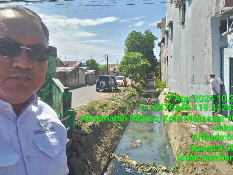 PPTK Satgas Drainase Tinjau Pembersihan Saluran Sekunder di Mariso