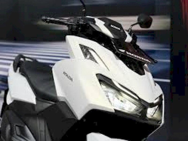 Honda segera luncurkan kembaran Vario 160. (Int)