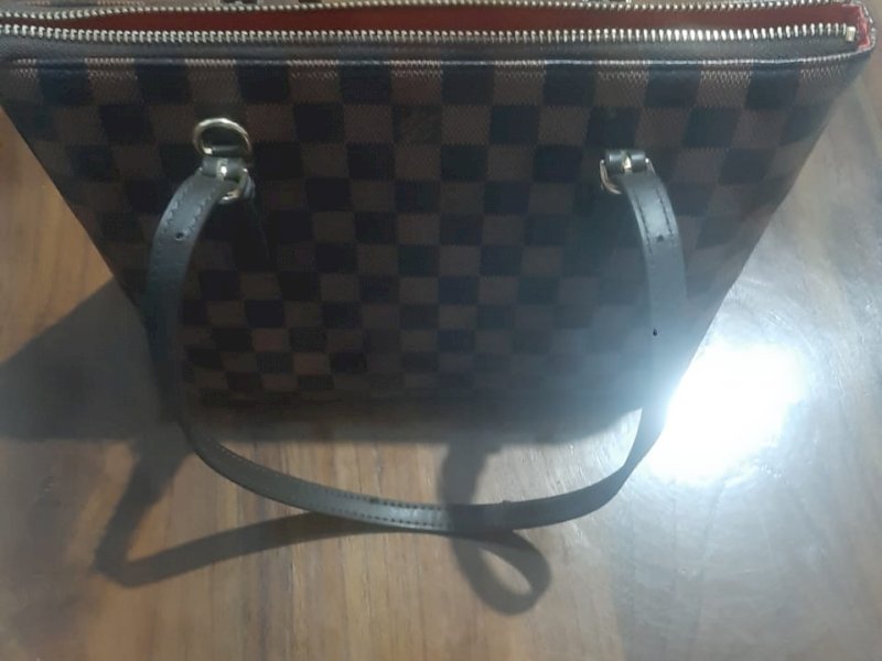 Barang bukti hasil curian yang berhasil disita polisi di Bone.