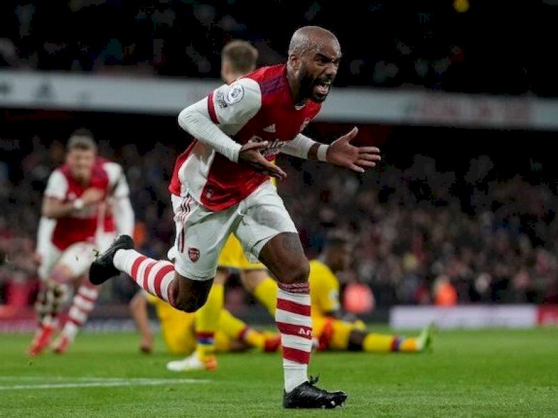 Arsenal terhindar dari kekalahan dan bermain imbang 2-2 dengan Crystal Palace. 