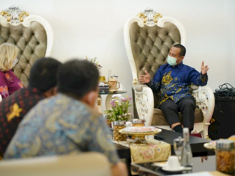 Plt Gubernur Sulsel Sudirman Sulaiman menerima Konjen Australia. 