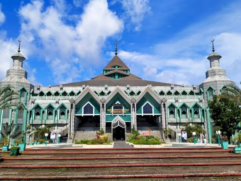 Masjid Al Markaz Al Islami (int) 