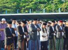 Bupati Maros Salat Idul Fitri di Lapangan Pallantikang