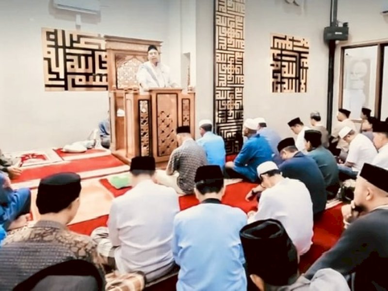 Chaidir Syam, shalat subuh berjamaah dengan warga di Kecamatan Turikale