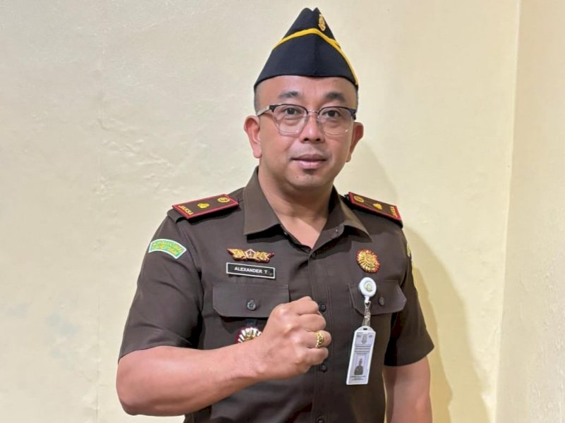 Kacabjari Tana Toraja di Rantepao, Alexander Tanak. 