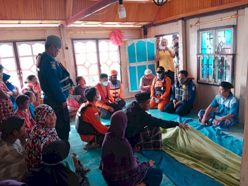 Jenazah nelayan di Makassar sudah berada di rumah duka. (Ist)