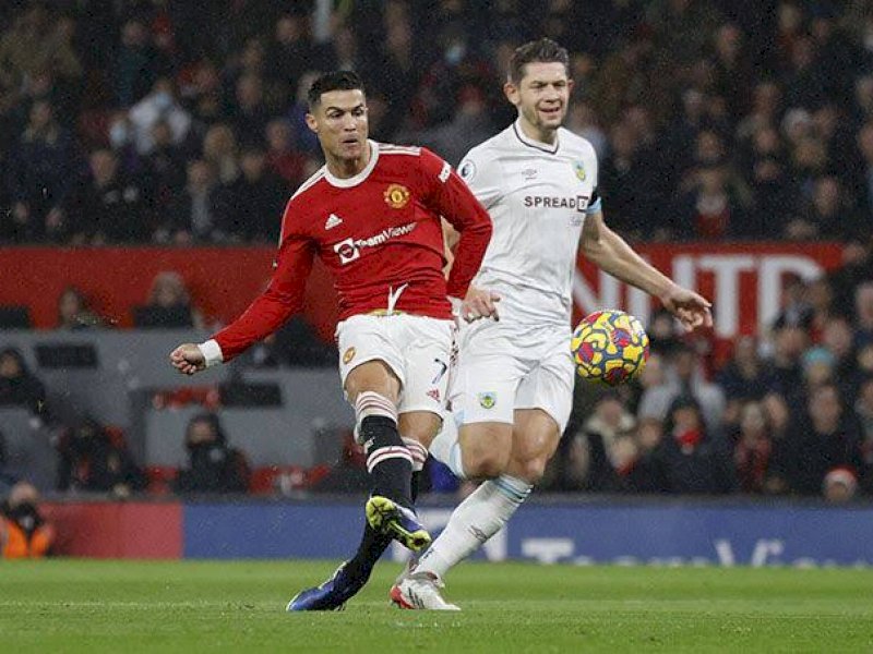 Cristiano Ronaldo kemungkinan tak bisa memperkuat MU saat melawan West Ham malam nanti.