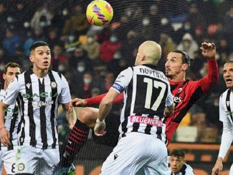 AC Milan selamat dari kekalahan usai menahan imbang udinese 1-1.