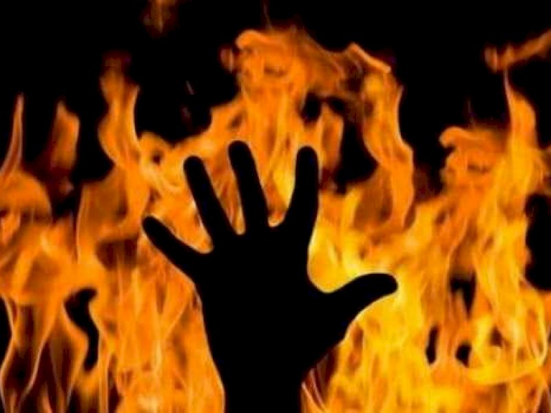 Ilustrasi orang dibakar. (Foto: Int)