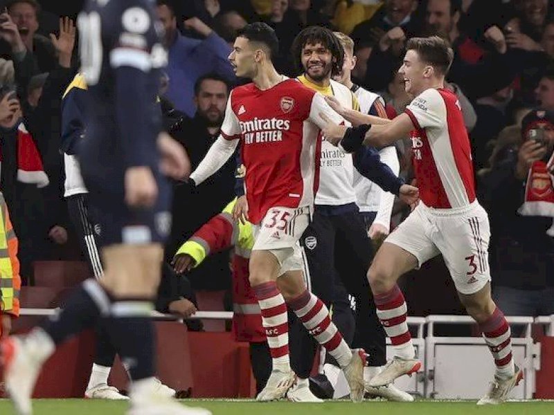 Arsenal memenangi derby London melawan West Ham. (int)