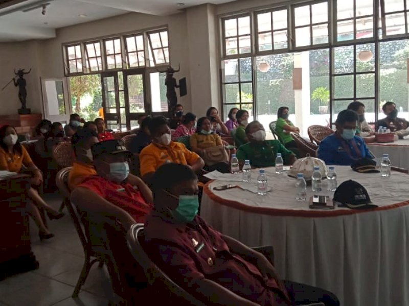 Bupati Torut Hadiri Rapat Koordinasi. (Foto: Ist)