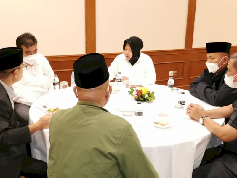Bupati Wajo Amran Mahmud temui Mensos Tri Rismaharini di Jakarta. (Ist)