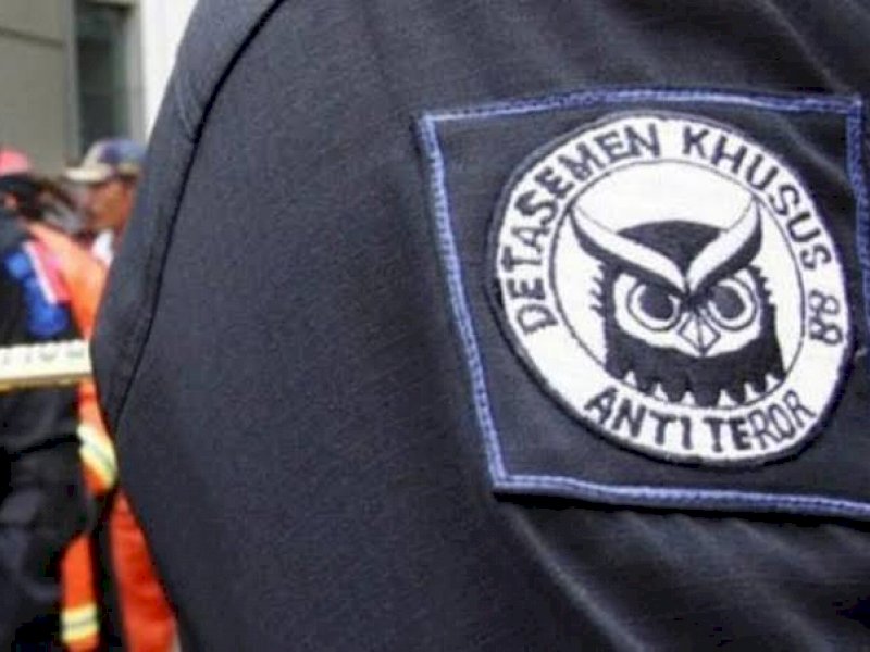 Lagi Densus 88 Tangkap 5 Tersangka Teroris Jaringan AD di Riau