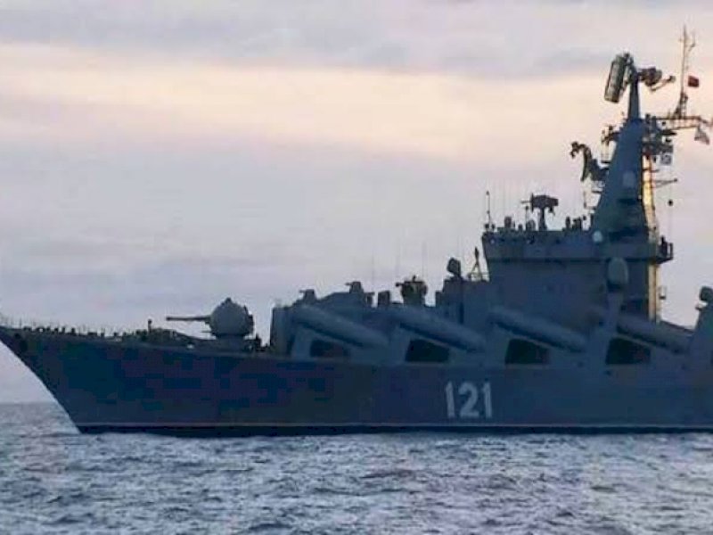 Kapal Perang Rusia dirudal Ukraina dan tenggelam di Laut Hitam. (ilustrasi/int)