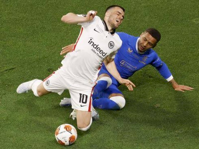 Frankfurt menjuarai Liga Europa setelah menaklukkan Ranger. (int) 