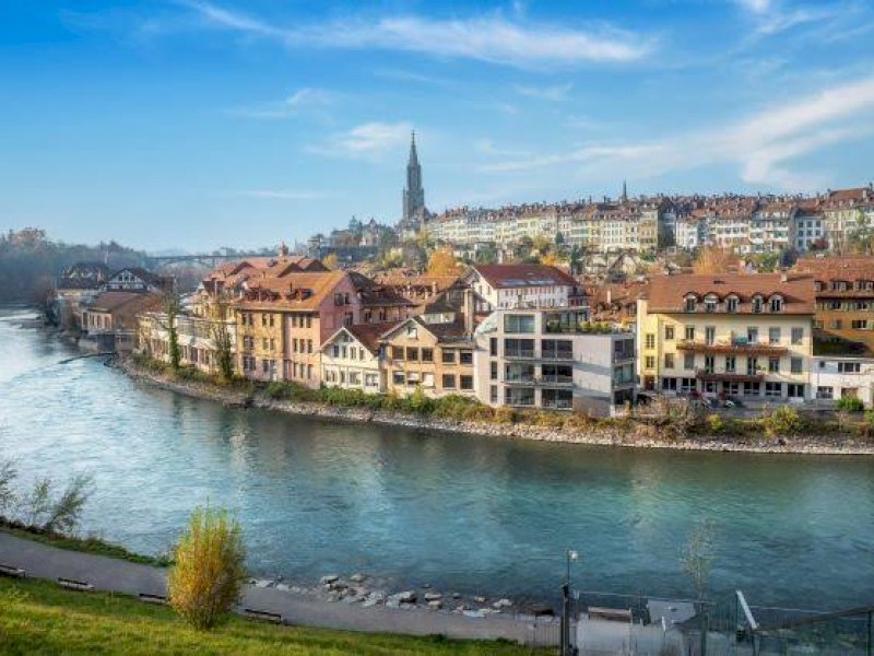 Sungai Aare Swiss. (int) 