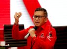 Hasto Sebut tak Boleh Ada Kader Lawan Arah, Sindir Ganjar Lagi? 