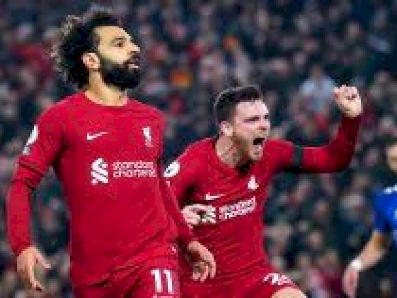 Moh Salah menjebol gawang Everton. (int)