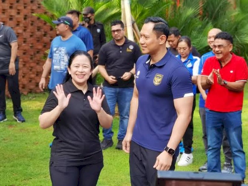 Ketua Umum Partai Demokrat Agus Harimurti Yudhoyono (AHY) bertemu dengan Ketua DPP PDI Perjuangan (PDIP) Puan Maharani di Plataran Hutan Kota, Senayan, Jakarta Pusat, Minggu (18/6/2023).