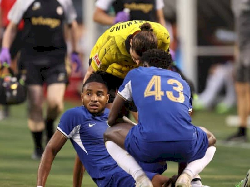 Christopher Nkunku mengalami cedera saat Chelsea ujicoba dengan Dortmund. (int) 