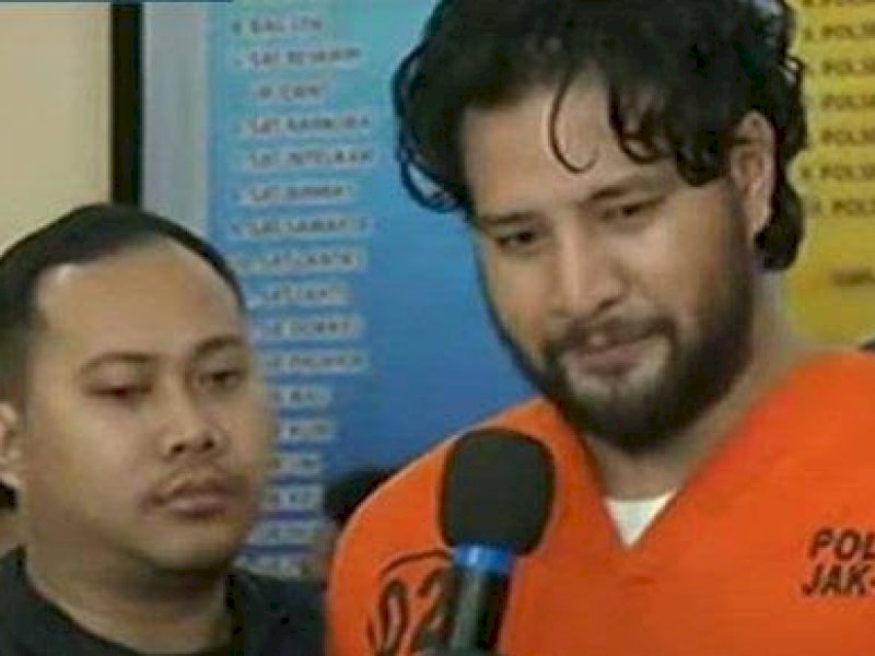 Ammar Zoni saat ditangkap beberapa waktu lalu. (int) 