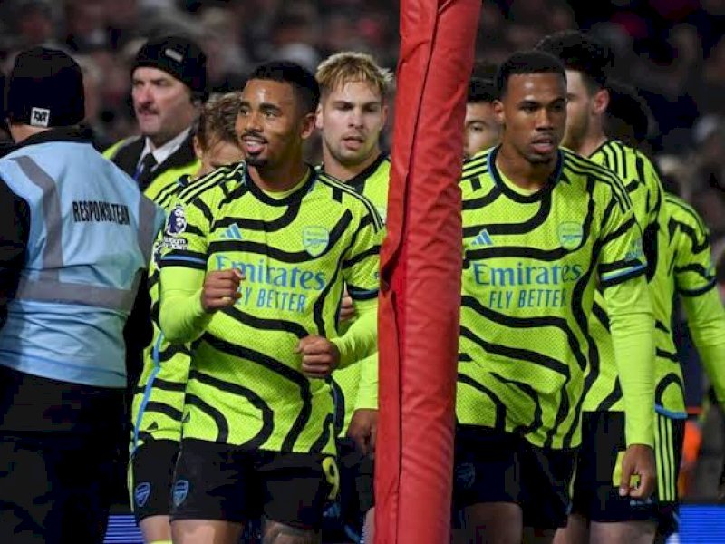 Pemain Arsenal merayakan gol ke gawang, Nottingham Forest. (int) 