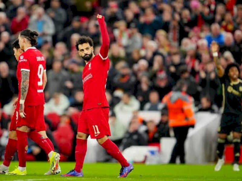 Pemain Liverpool merayakan gol ke gawang Sparta Praha. (int) 