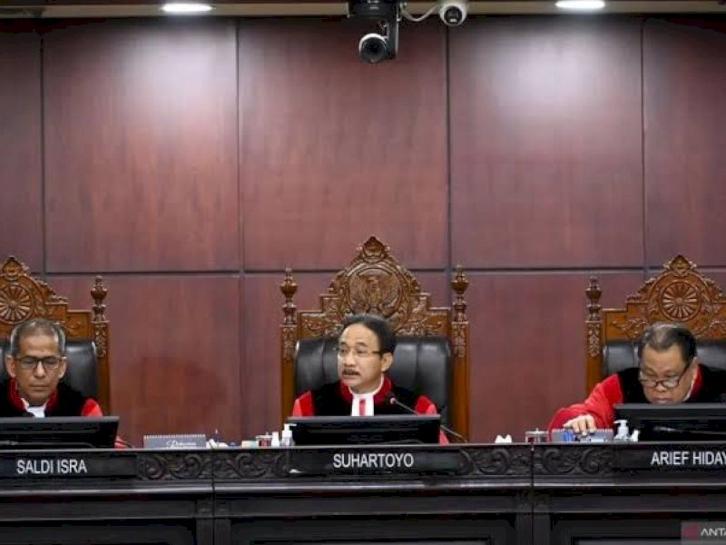 Hakim MK dalam sidang sengketa Pilpres 2024. (int) 