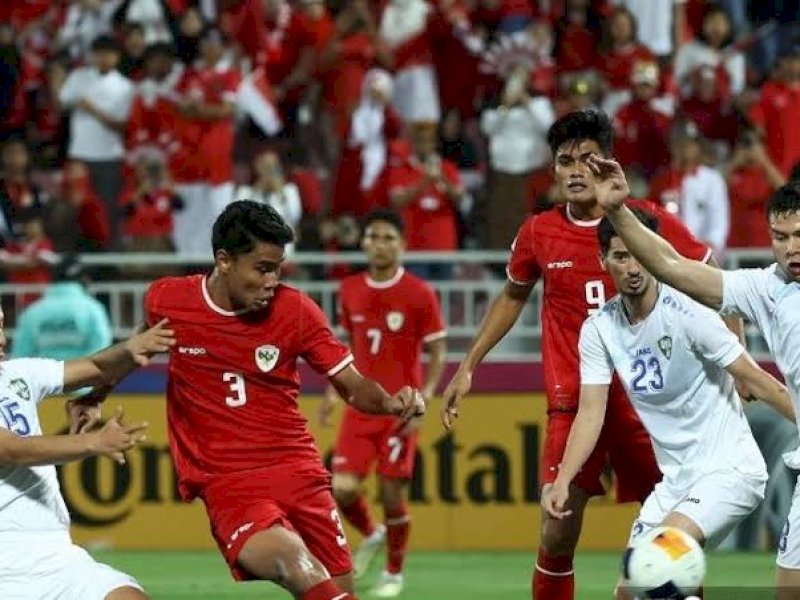 Indonesia saat menghdapi Usbekistan malam tadi. (int) 