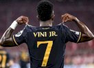 Di Ambang Gelar Ballon d'Or, Vinicius Pilih Kalem
