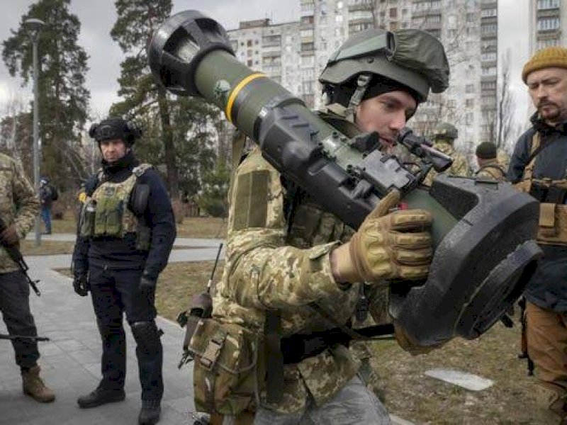 Militer Rusia yang kian brutal membuat Uni Eropa akan kembali menjatuhkan sanksi baru. (int) 