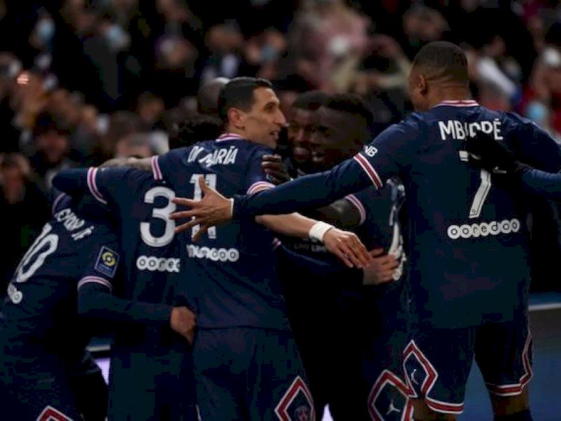 PSG menang 3-1 atas Saint Etienne dini hari tadi. (int)