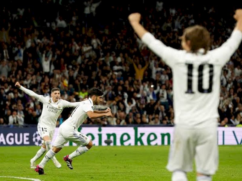 Pemain Real Madrid merayakan gol ke gawang Chelsea. (int)
