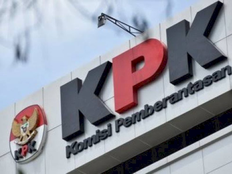 KPK Geledah Kantor Kemensos, Terkait Kasus Dugaan Korupsi Bansos Beras